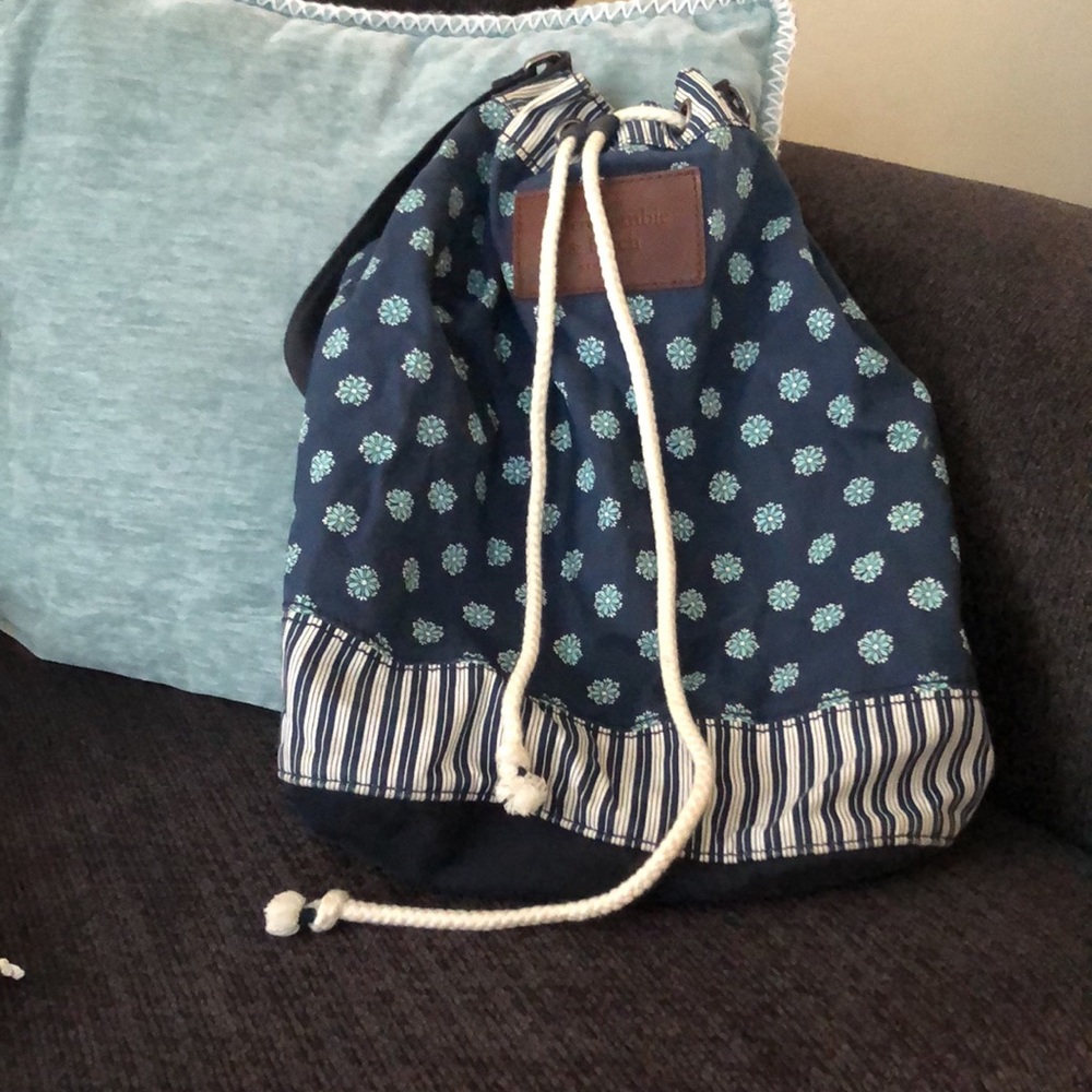 Abercrombie & Fitch Handbag